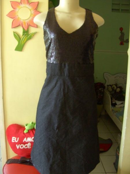 Vestido jeans preto com paetês